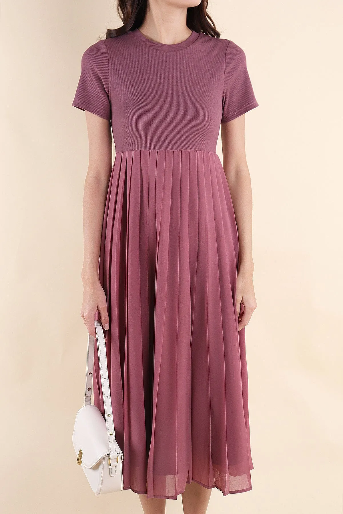 ADISON PLEATS MIDAXI DRESS IN ROSE MAUVE