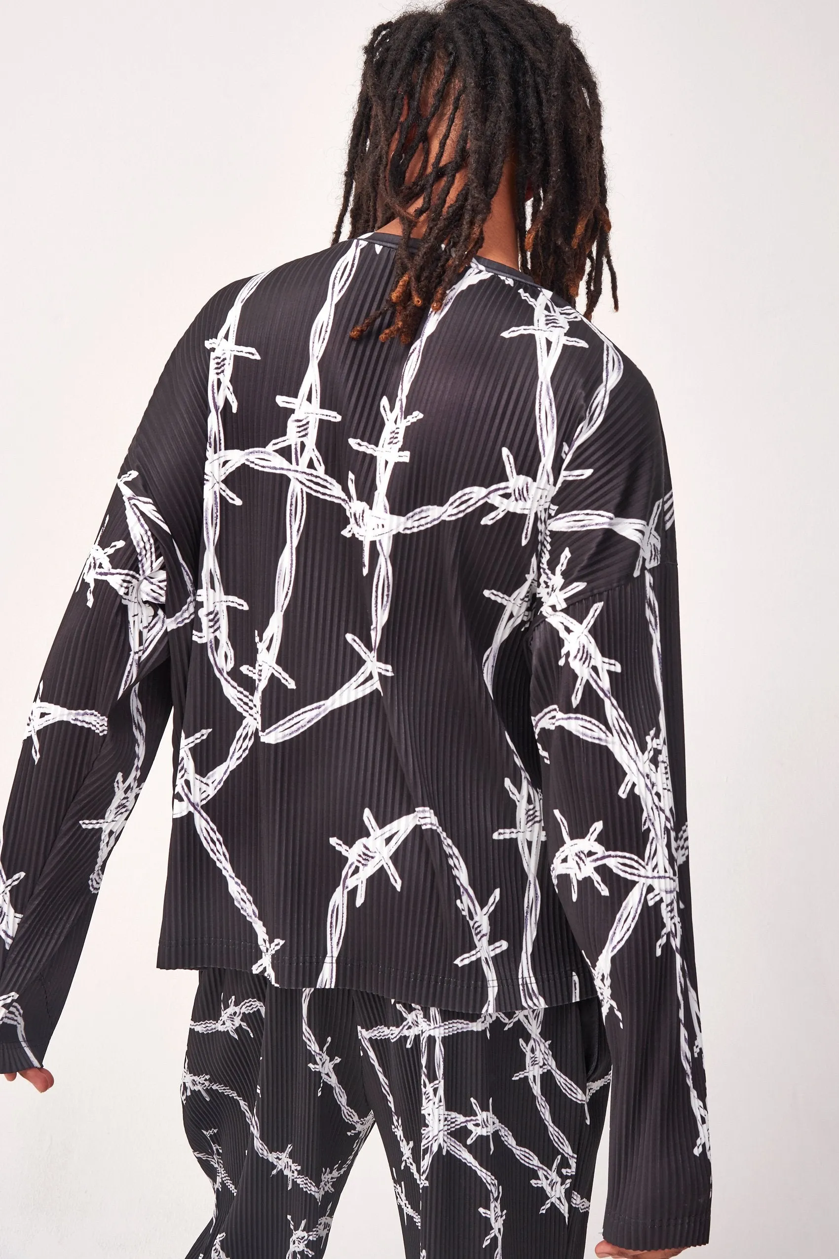 Barbed Wire Printed Pleated Sweatshirt