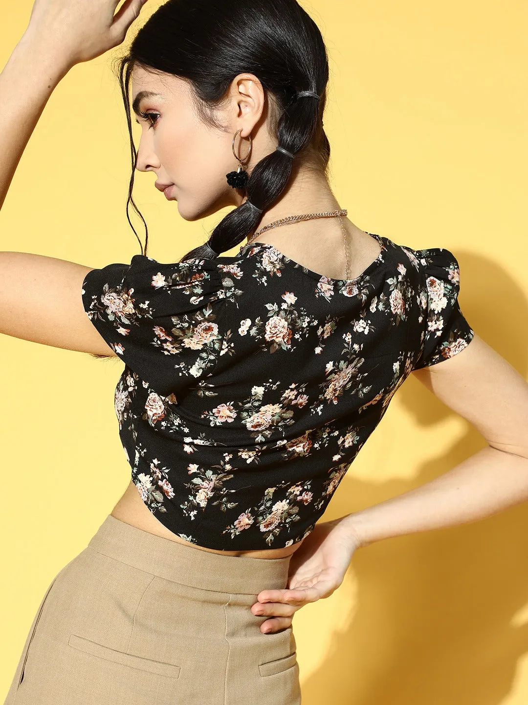 Berrylush Women Black & Beige Floral Printed V-Neck Lace-Up Front Fitted Crop Top