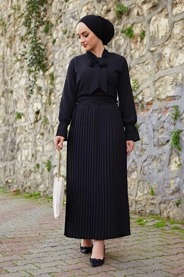 Black Pleated Maxi Dress