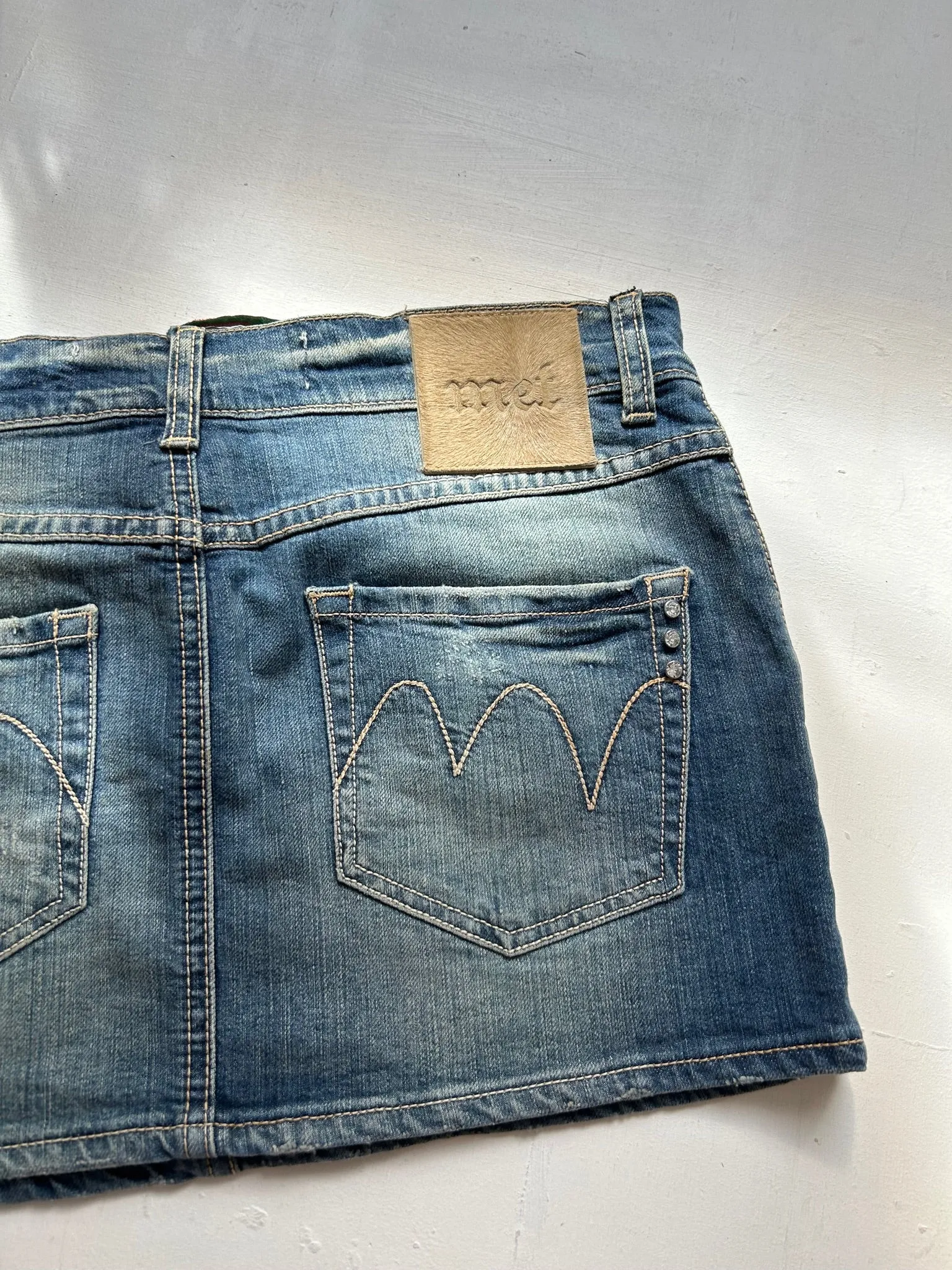 Blue denim low rise mini y2k 90s vintage skirt (S)