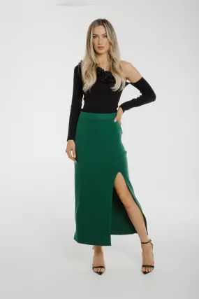 Caitlyn Ribbed Knit Midi Skirt In Green