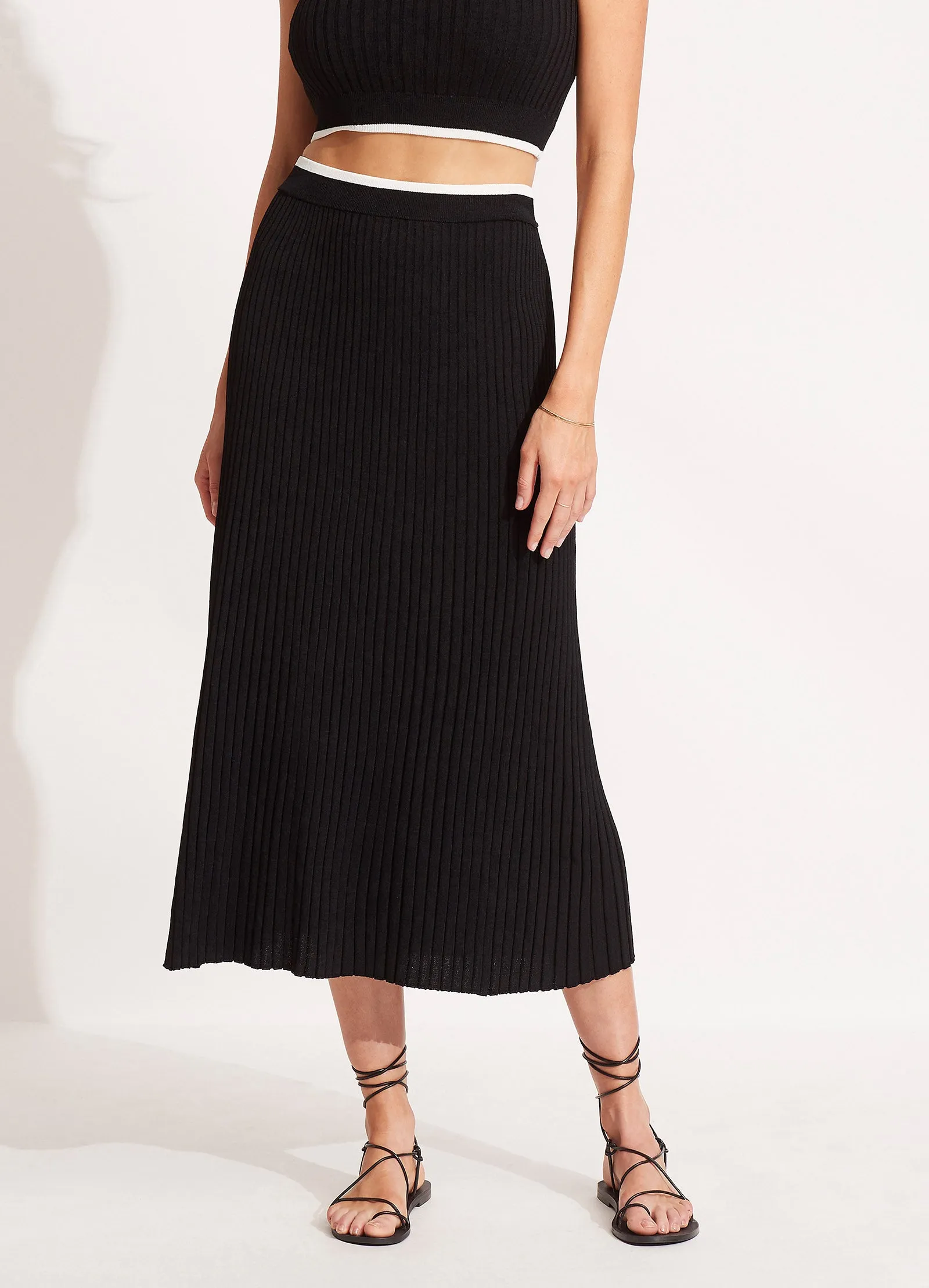 Coral Knit Skirt - Black