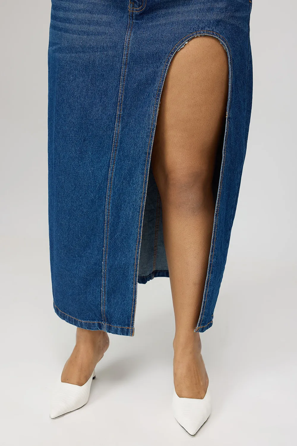 Curve Front Open Slit Blue Midi Skirt