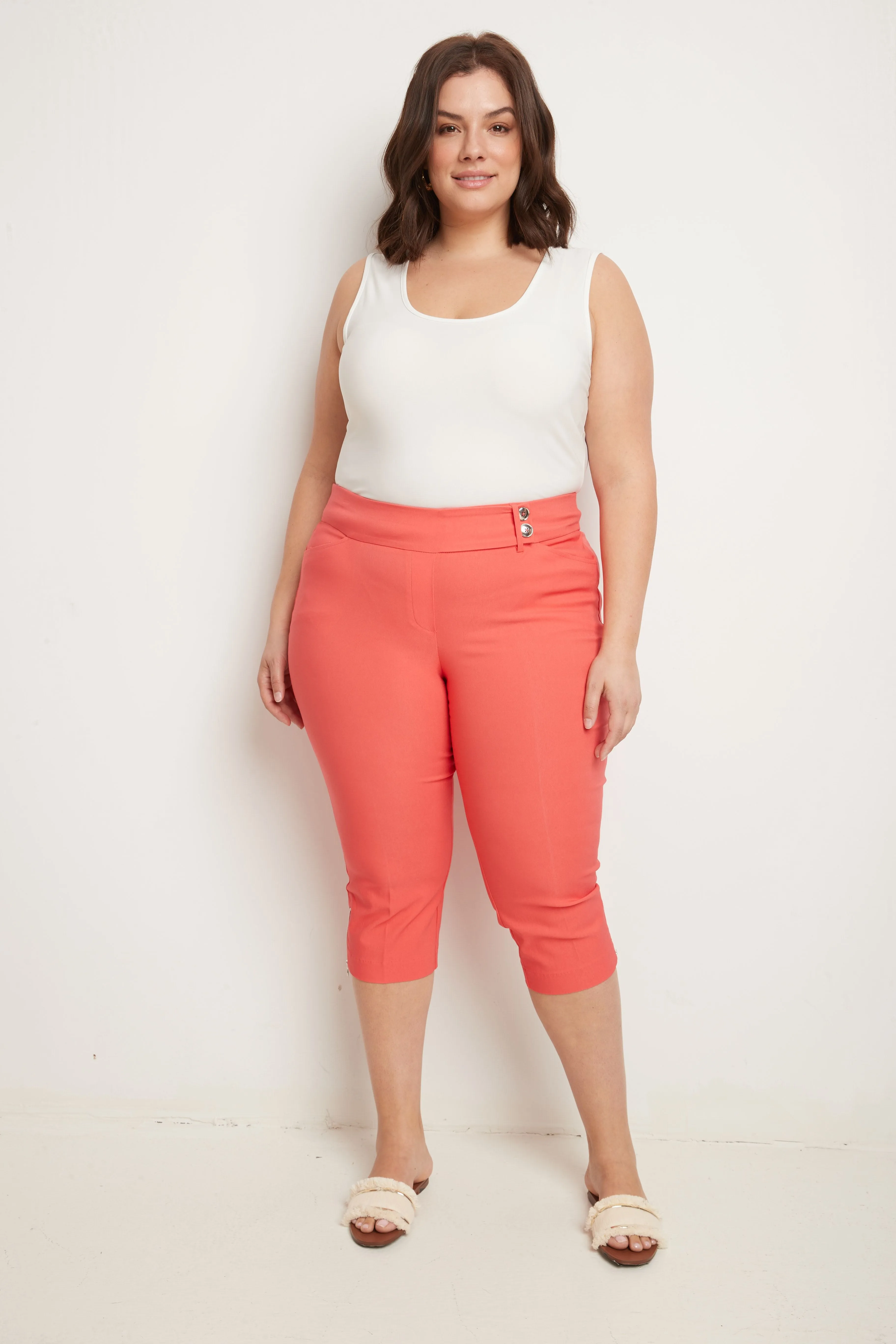 Curvy Chic Capris with Zipper Detail at the Hem