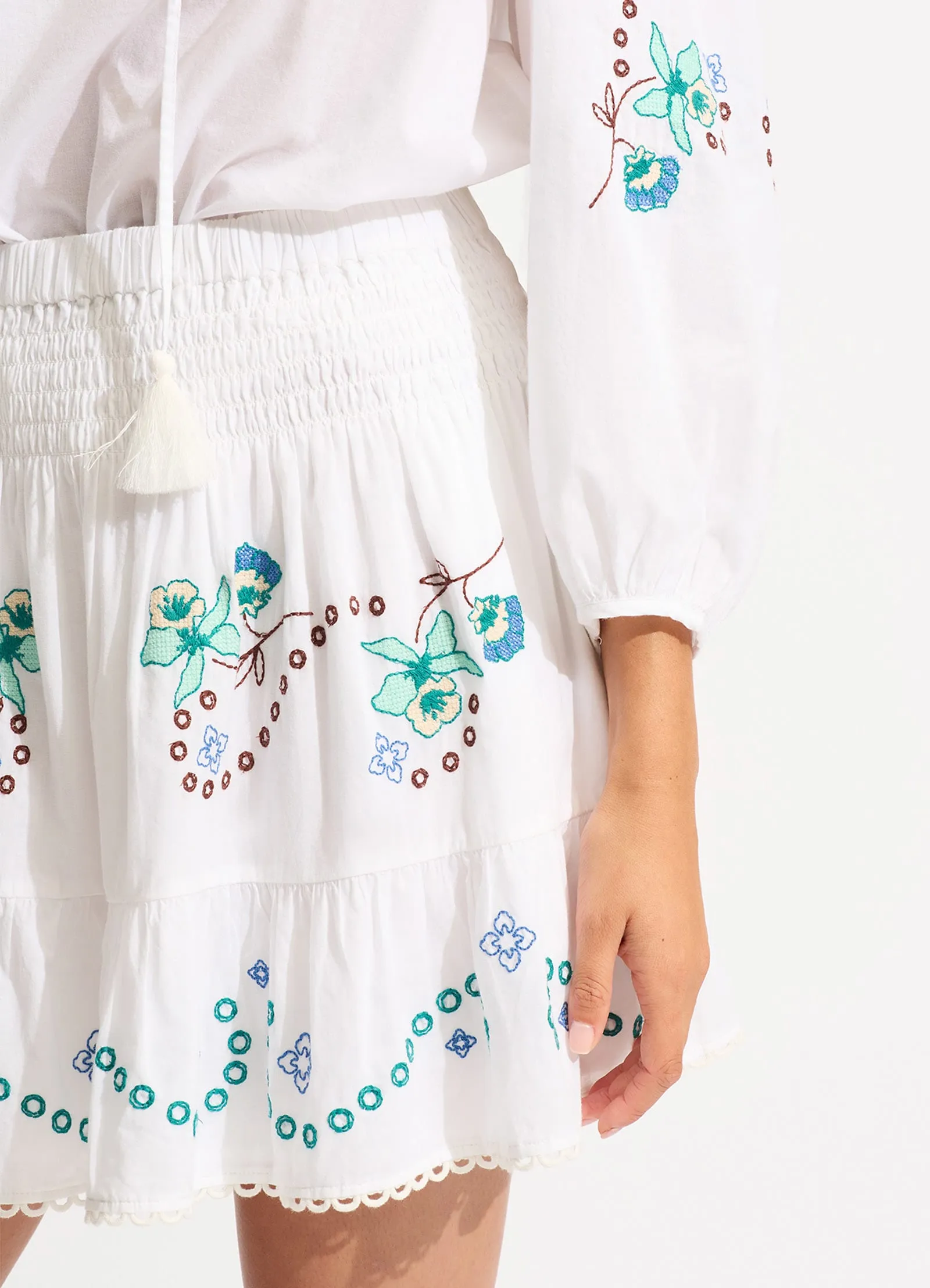 Eden Embroidery Skirt - White