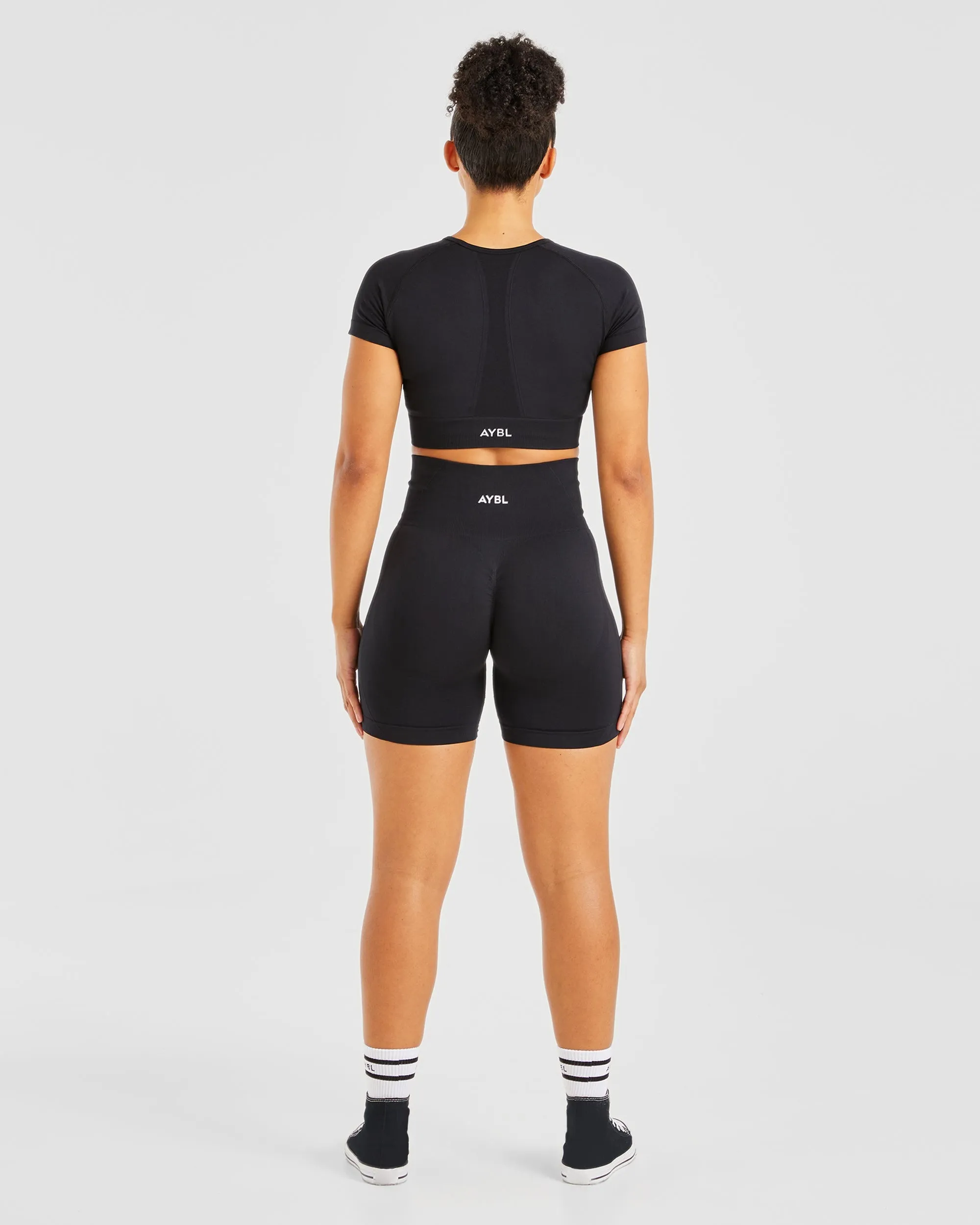 Empower Seamless Crop Top - Black