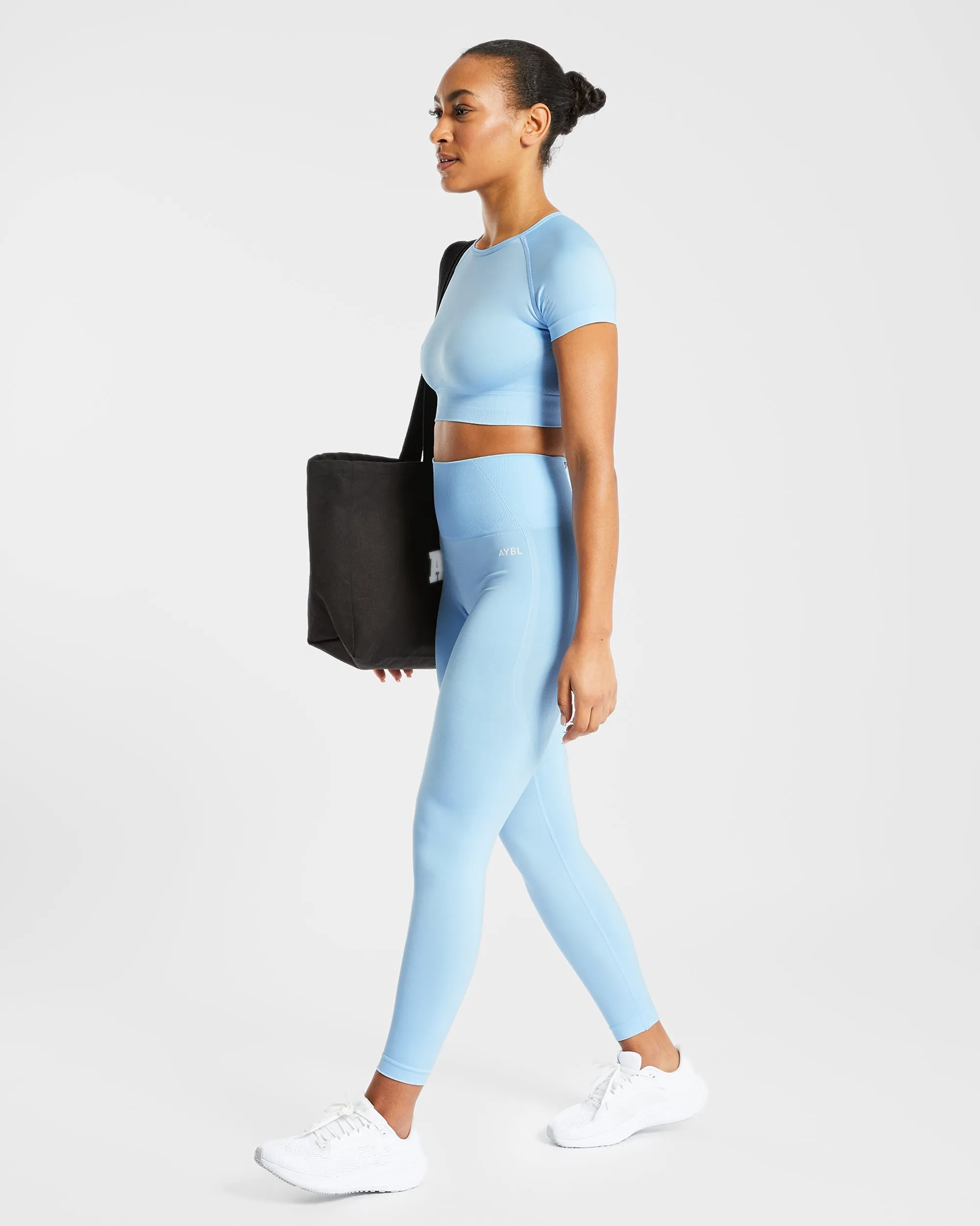 Empower Seamless Crop Top - Sky Blue