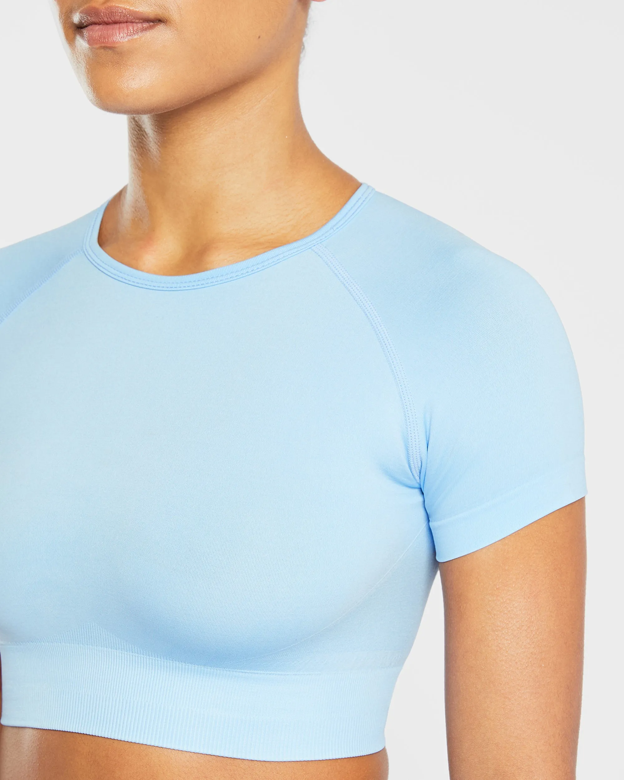 Empower Seamless Crop Top - Sky Blue