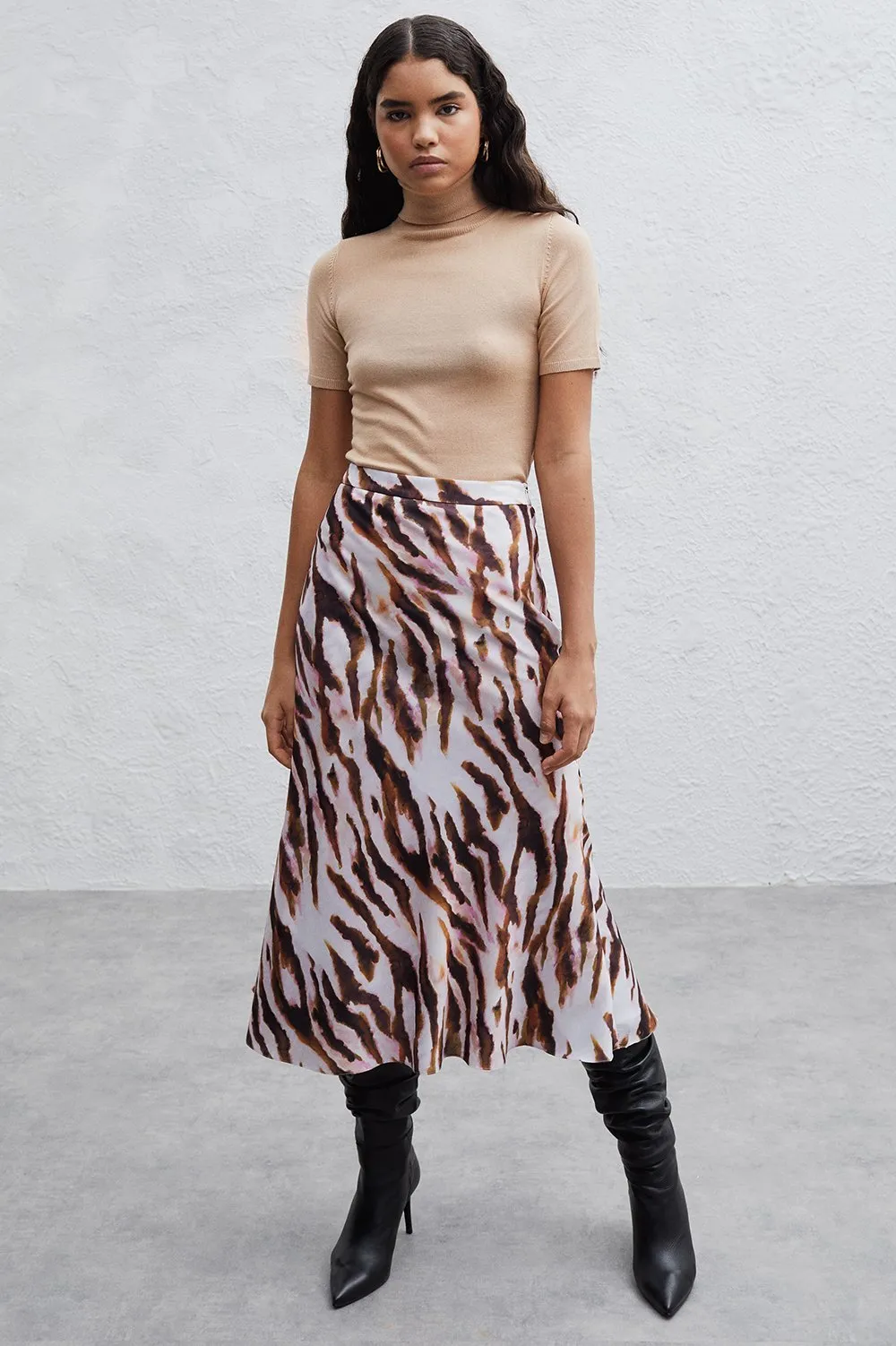 Iness Skirt