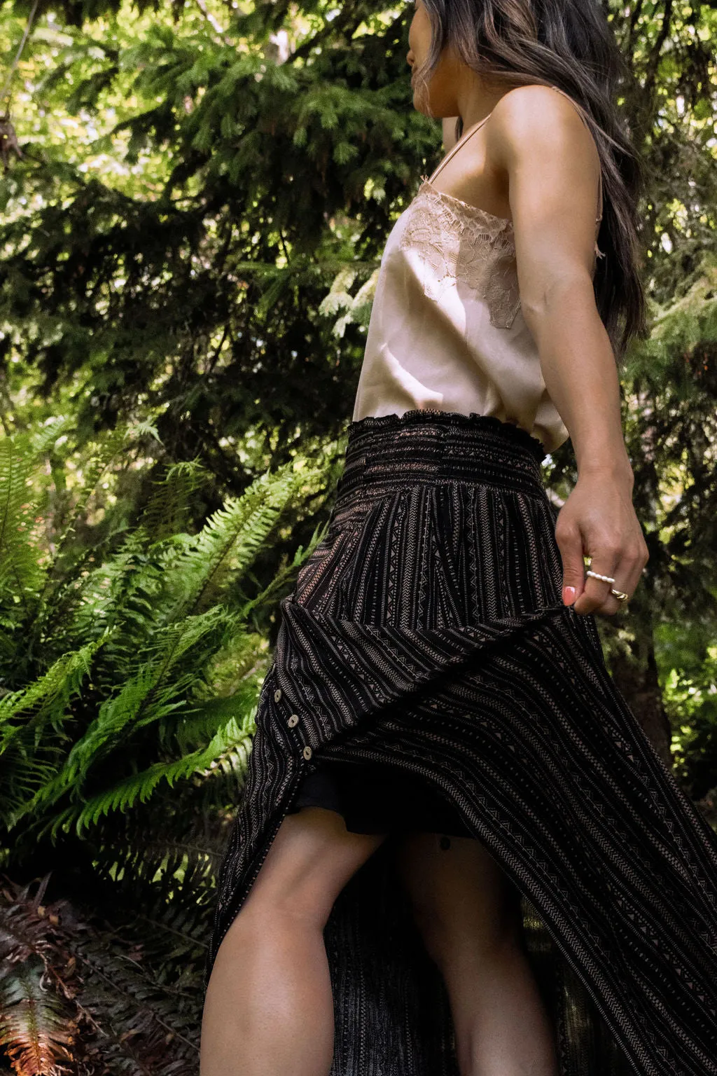 Maze Skirt - Black Labyrinth Print