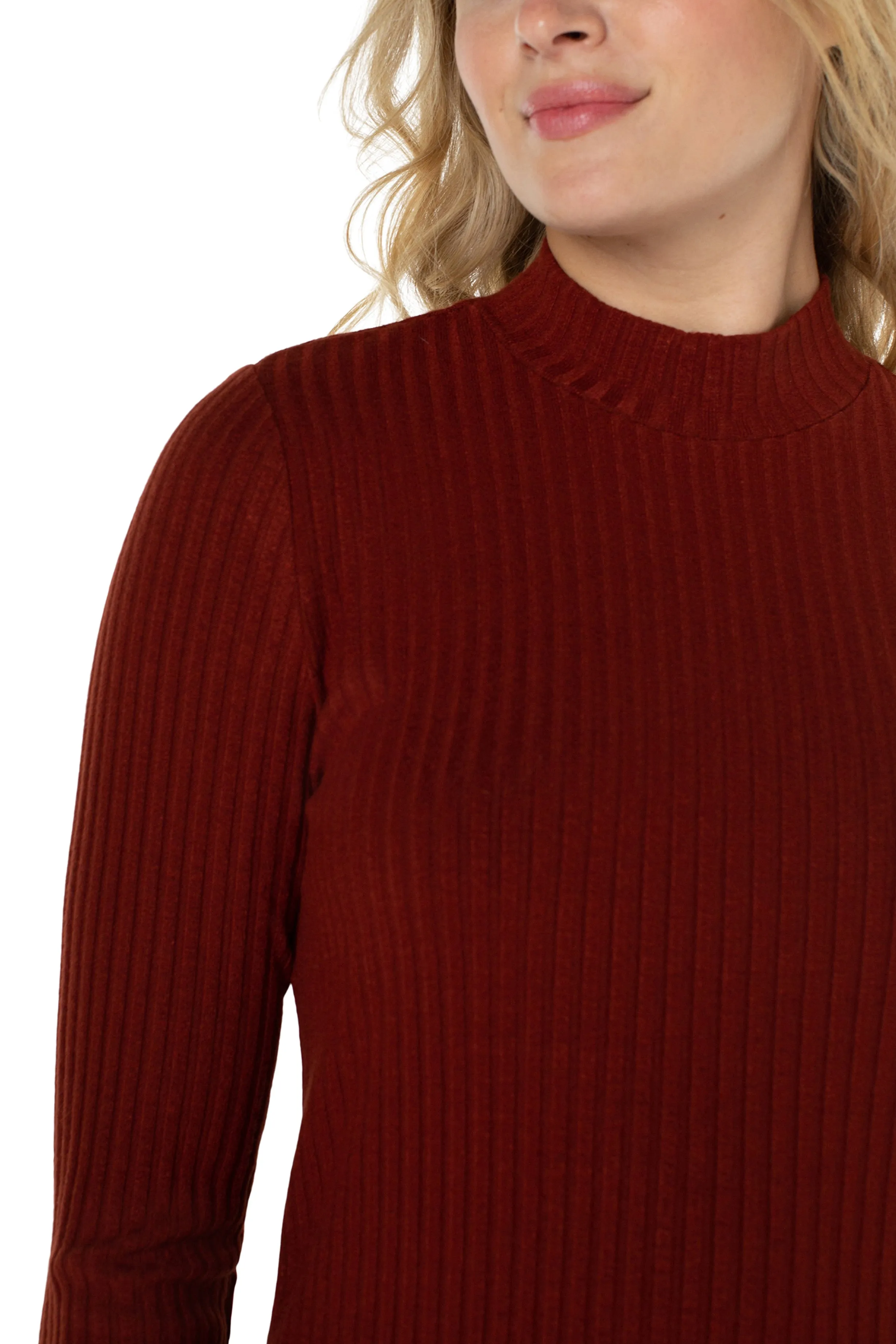 MOCK NECK LONG SLEEVE KNIT TOP