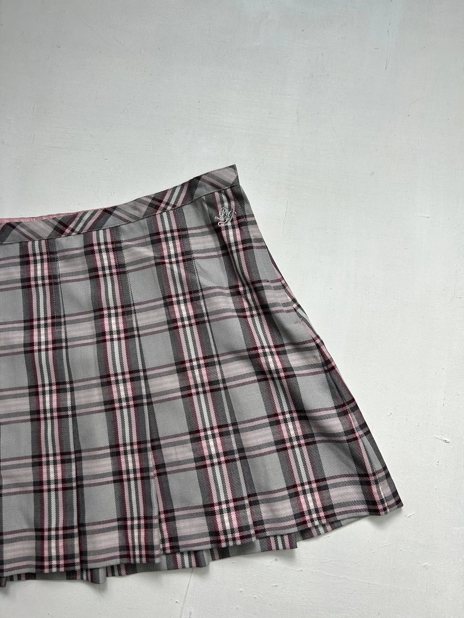 Pink & grey striped low rise y2k 90s vintage mini skirt (XXS/XS)