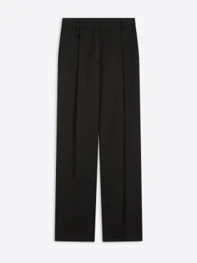 Pleated pants