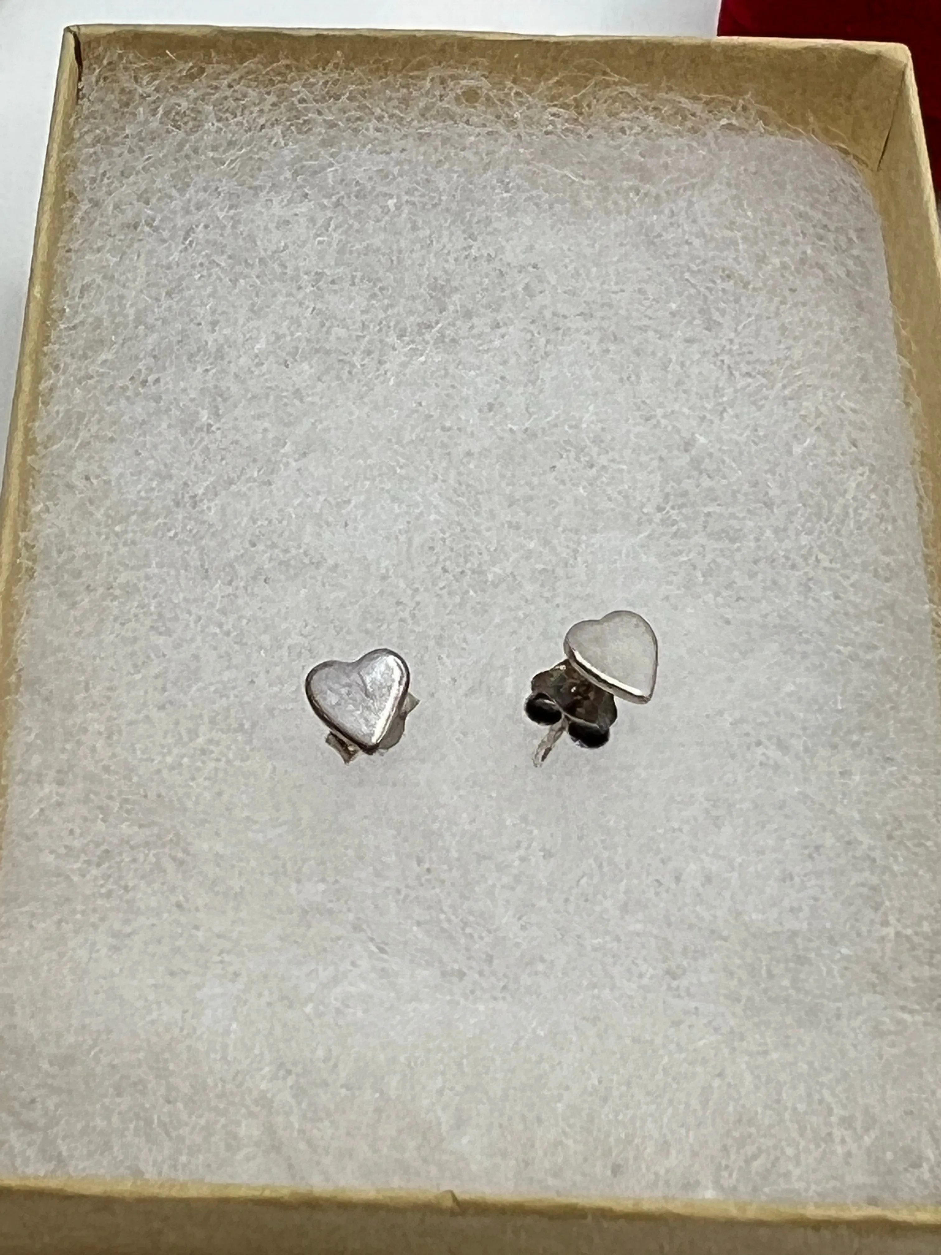 Real silver heart shape earrings