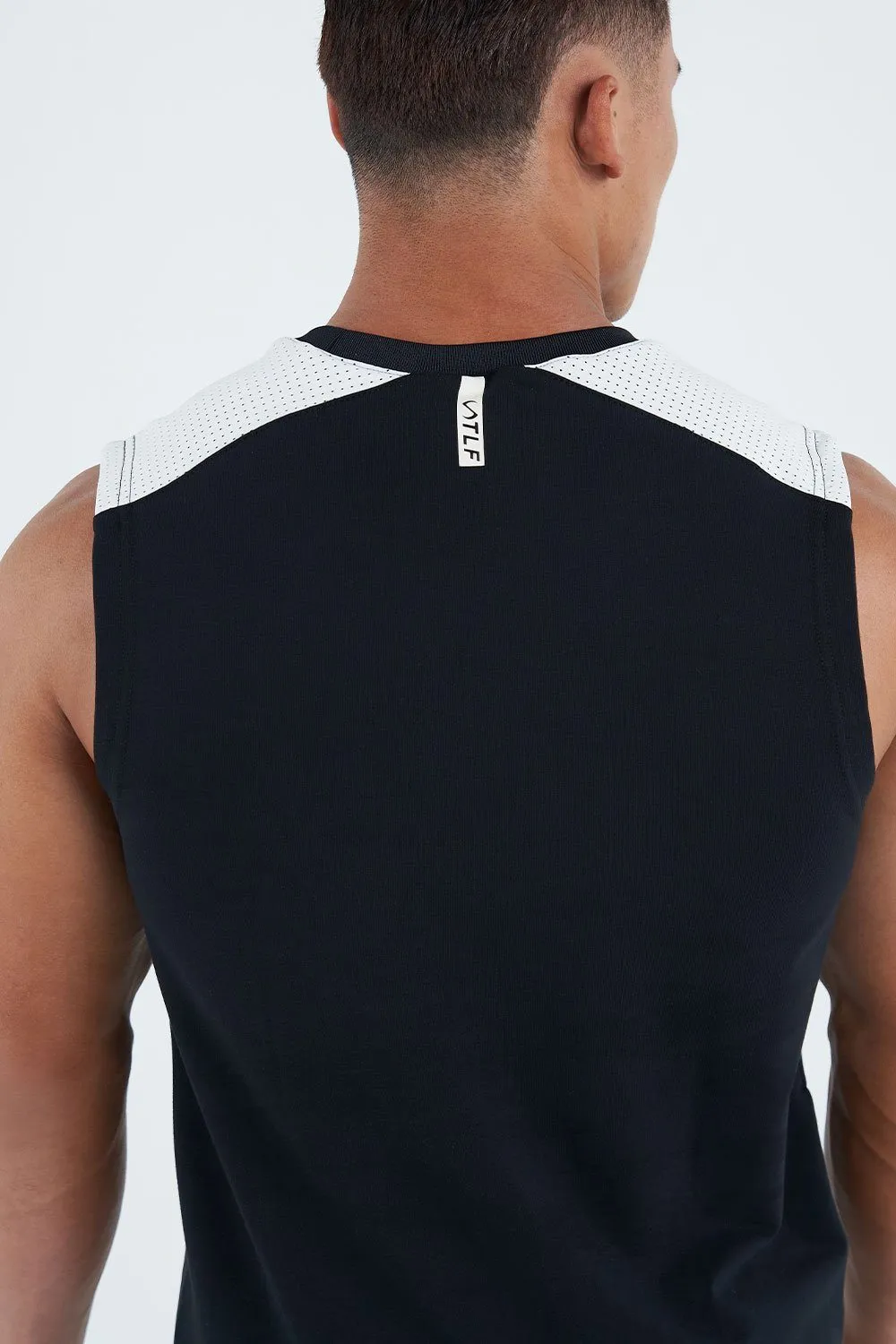 Techne Sleeveless Workout Tank