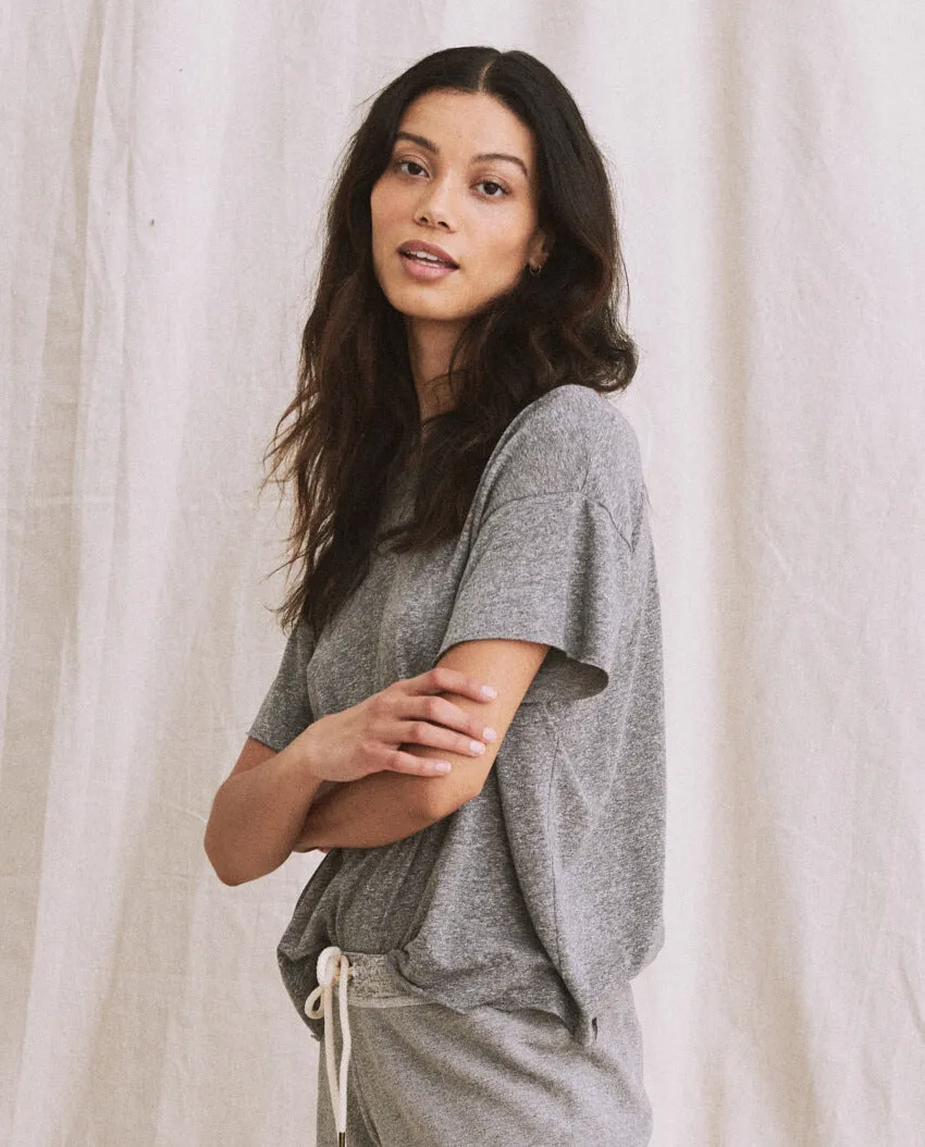 The Crop Tee. Solid -- HEATHER GREY