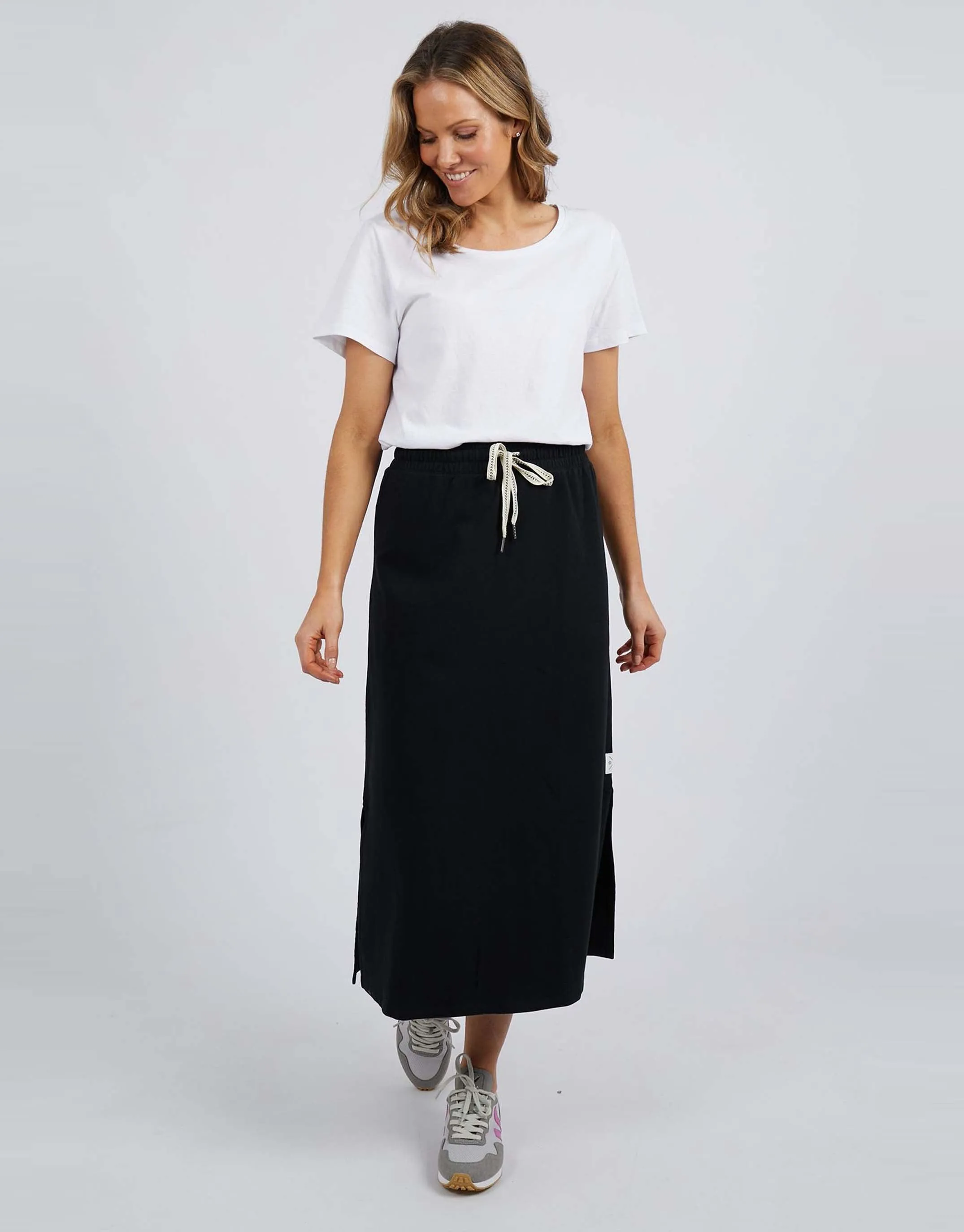 Travel Skirt - Black