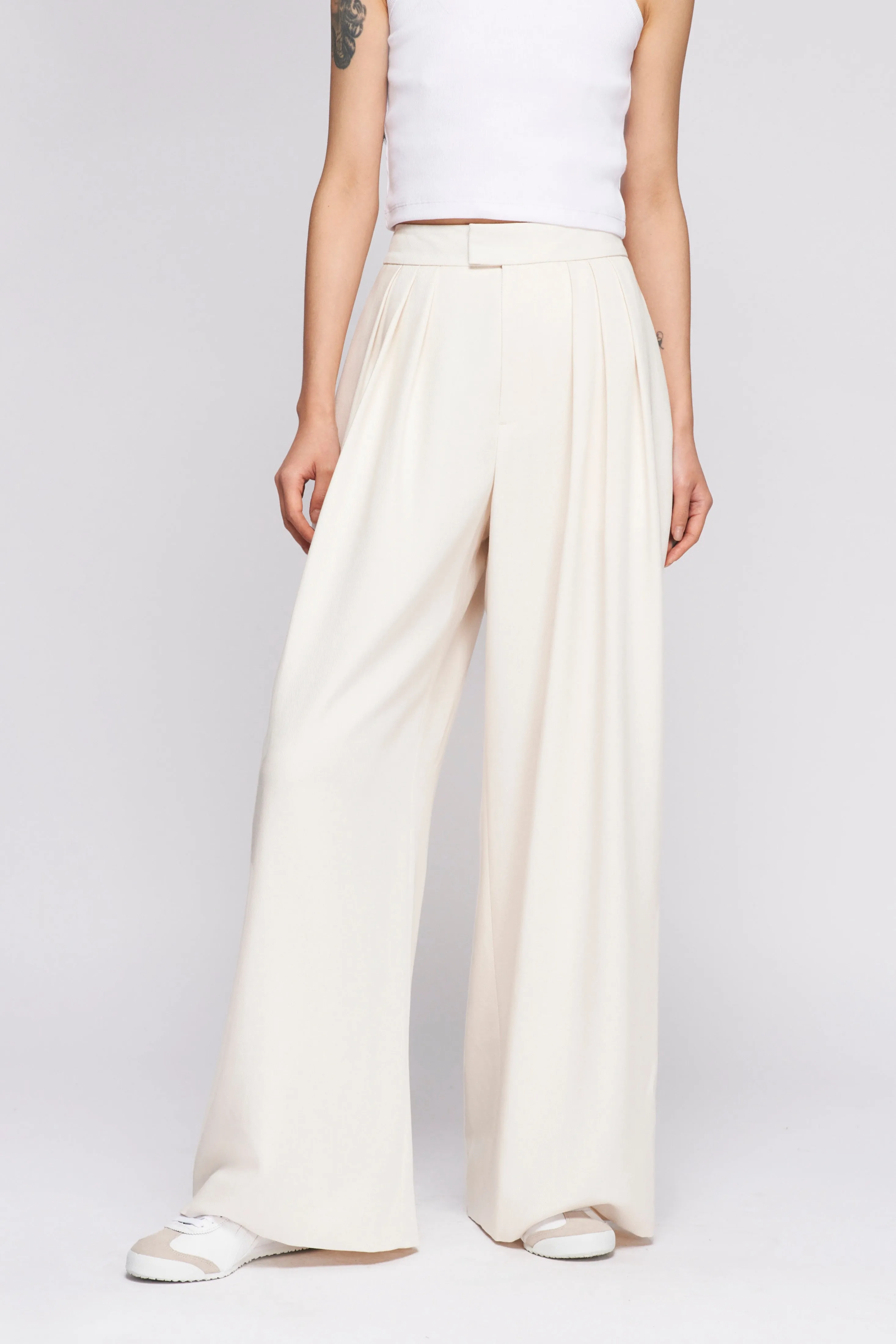 Women's Plaza Trouser in Alabaster