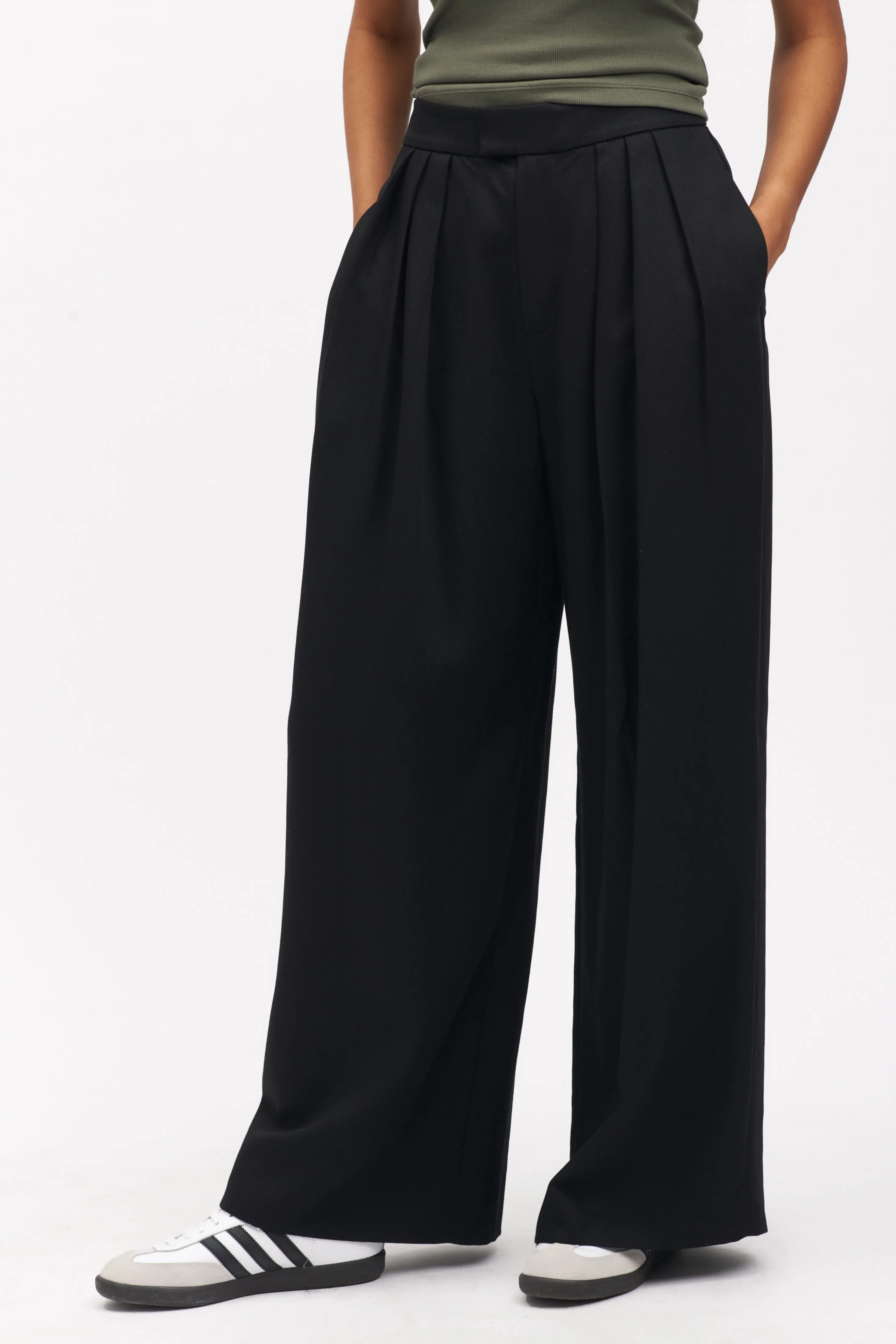 Women's Plaza Trouser in Black